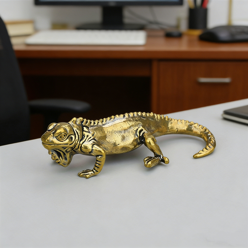 Vintage Collectible Christmas Ornaments - 1pc Vintage Brass Lizard Desktop Ornament,