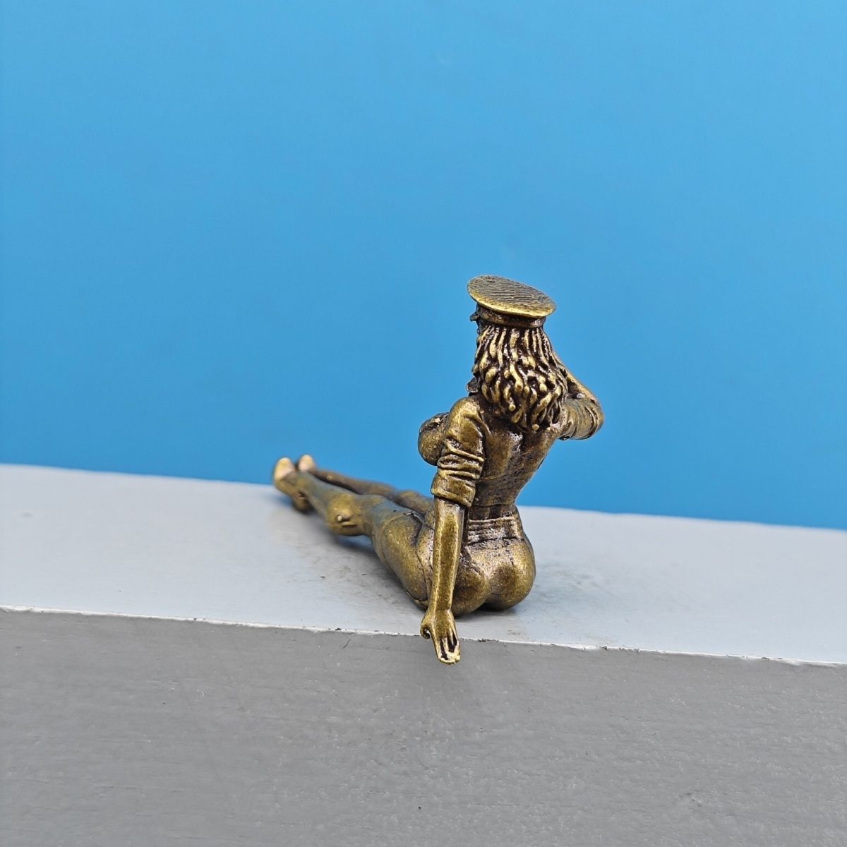 Solid Brass Miniature Girl Fig - مراجعة Vintage Collectible Cars وسعره