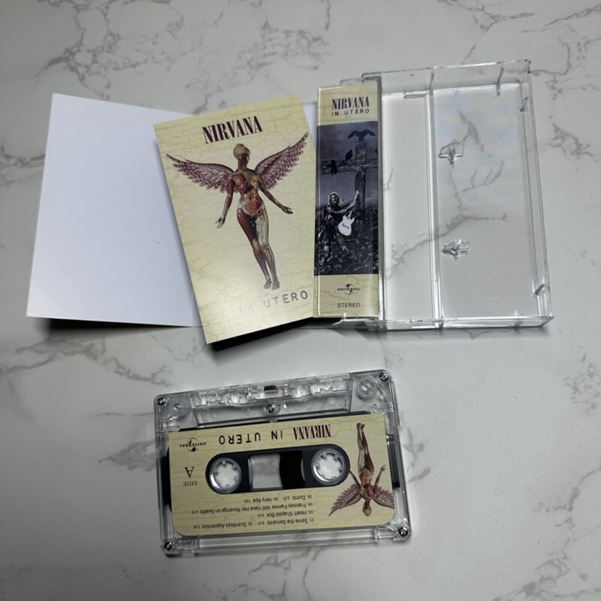 Nirvana in Utero Cassette Tape - مراجعة Vintage Collectible & Vintage Dolls وسعره