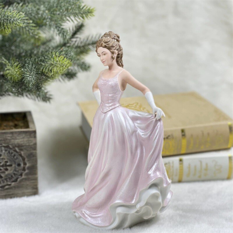 Vintage Porcelain Lady Figurin - مراجعة Vintage Collectible Ornaments وسعره