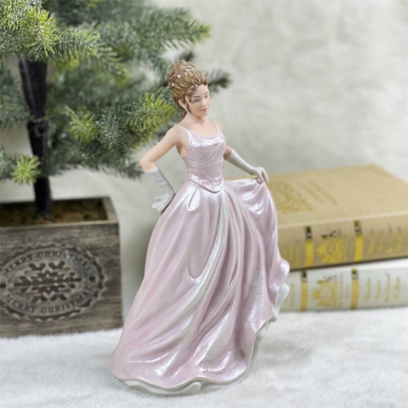 Vintage Porcelain Lady Figurin - مراجعة Vintage Collectible Ornaments وسعره