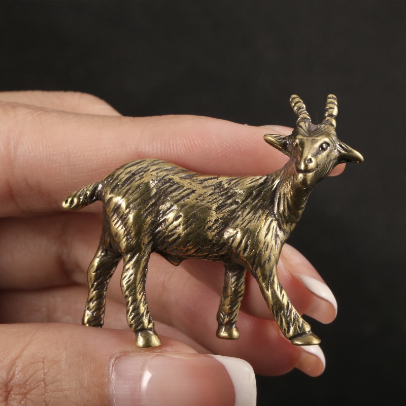 1 PC Solid Brass Carved Cute G - مراجعة Vintage Collectible Christmas Ornaments وسعره