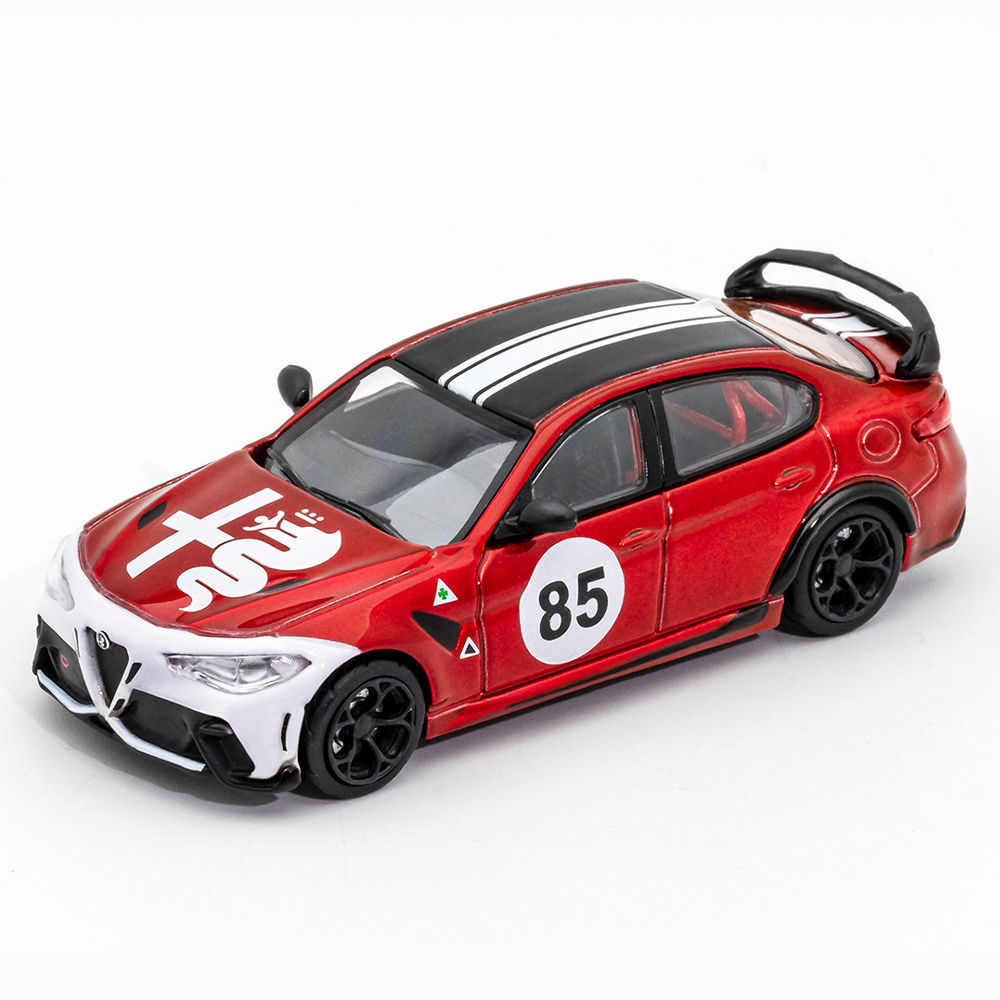 DCT 1/64 Alfa Romeo Giulia GTA - مراجعة Vintage Collectible Toy Cars وسعره