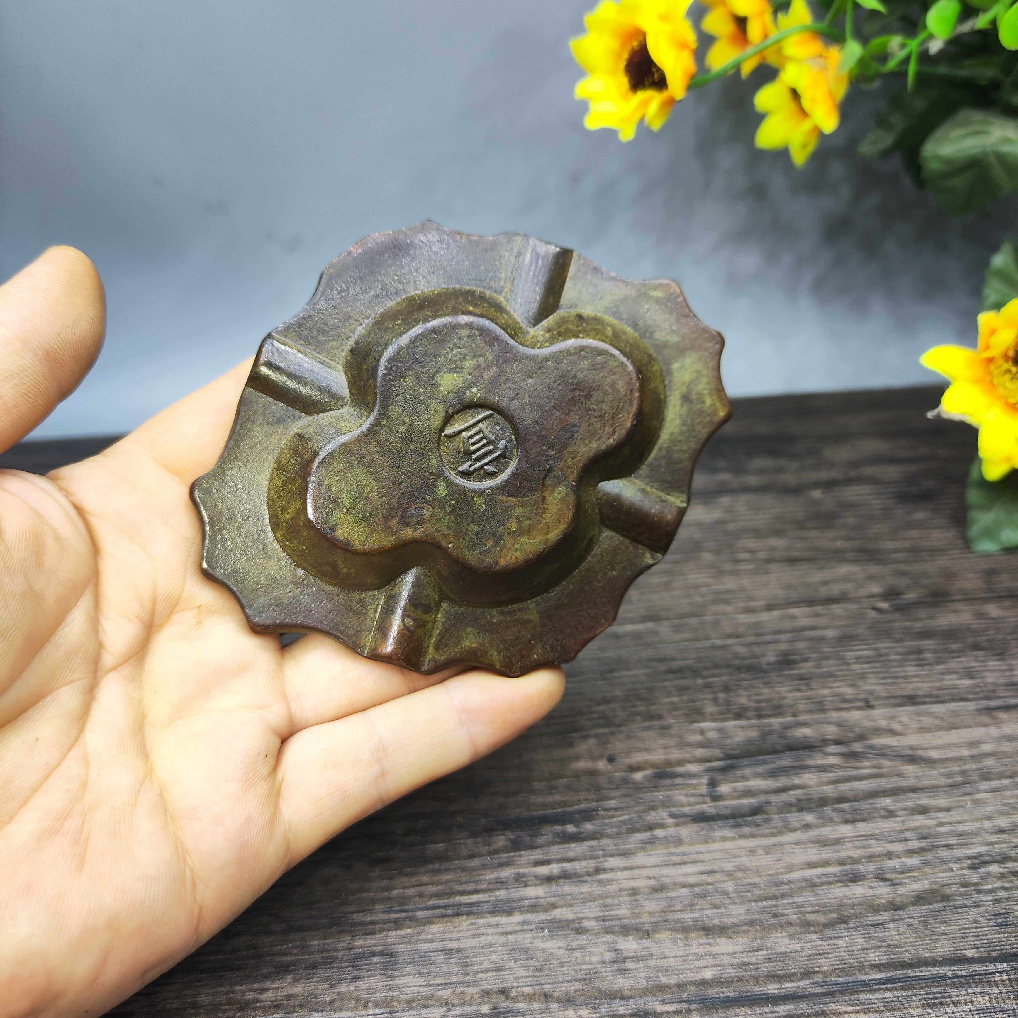 Vintage Brass Flower Rich Patt - مراجعة Vintage Collectible Ashtrays وسعره