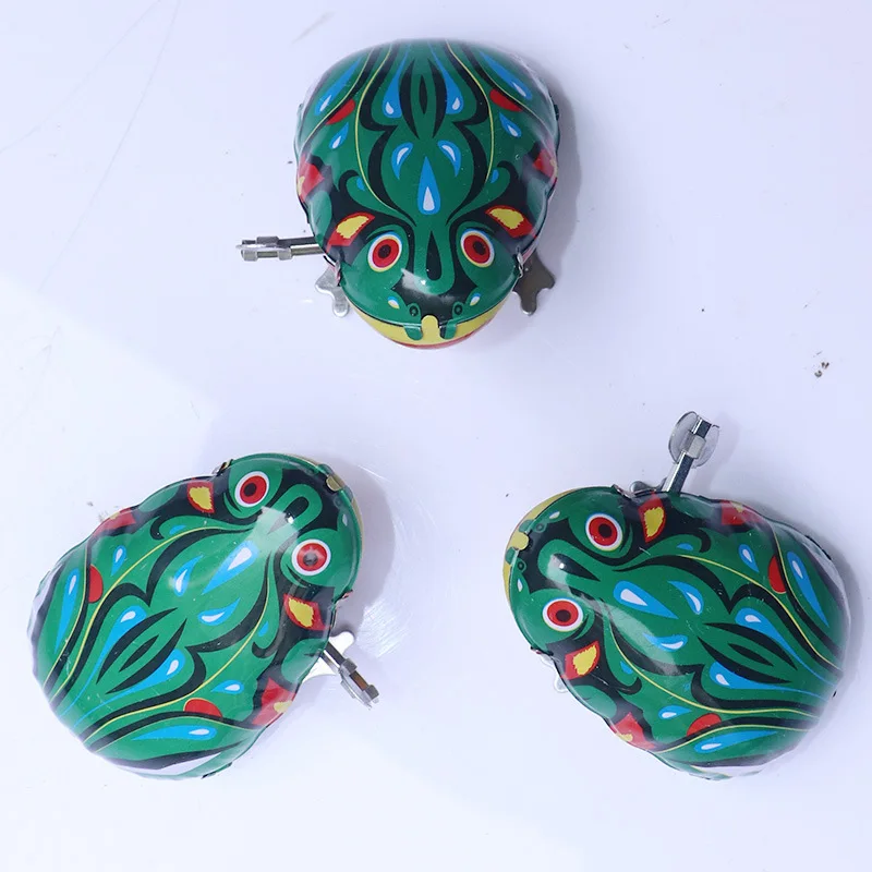 Vintage Tin Clockwork Jumping  - مراجعة Vintage Collectible Tins وسعره