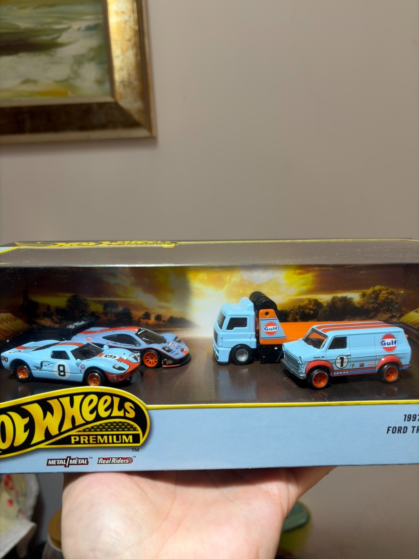 New Hot Wheels Le Mans Garage  - مراجعة Vintage Collectible Hot Wheels وسعره
