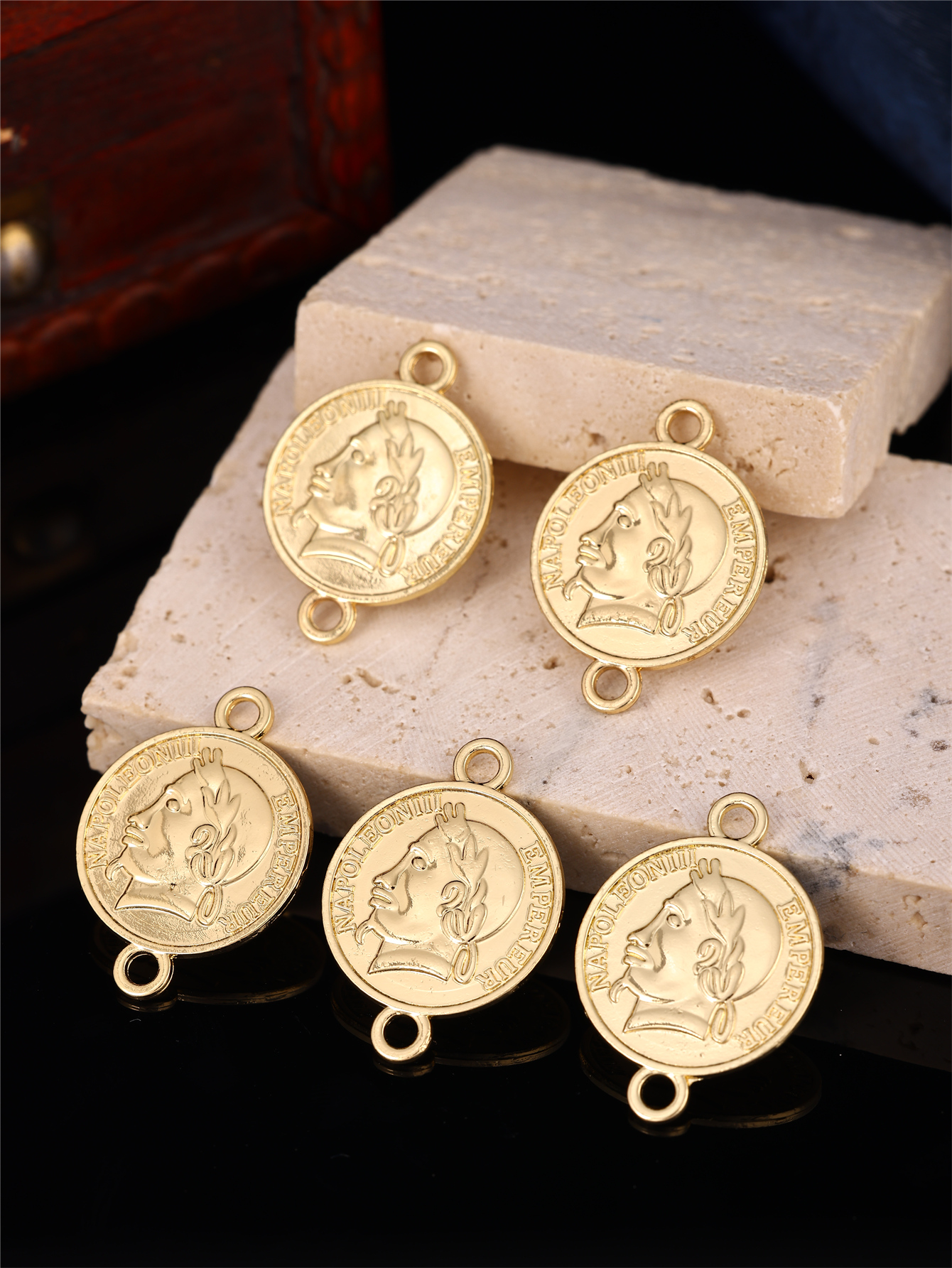Coin-Shaped DIY Women's Robe A - مراجعة Vintage Jewelry Collection وسعره