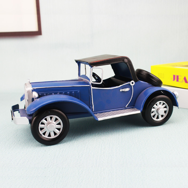 Classic Cars Model Decorative  - مراجعة Vintage Collectible Christmas Ornaments وسعره
