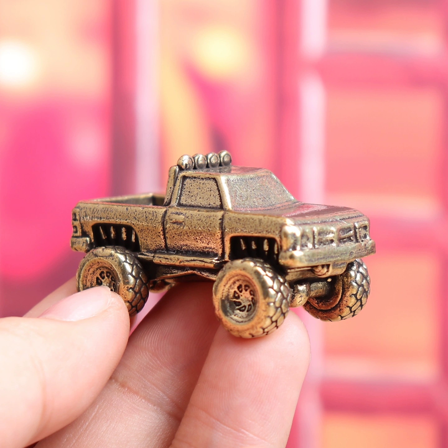 Pickup Car Figurine Truck Mode - مراجعة Vintage Collectible Cars وسعره