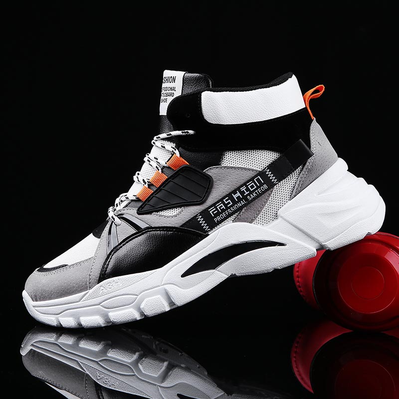 Hightop Summer Men's Sport Sho - مراجعة Vintage Collection Playset وسعره