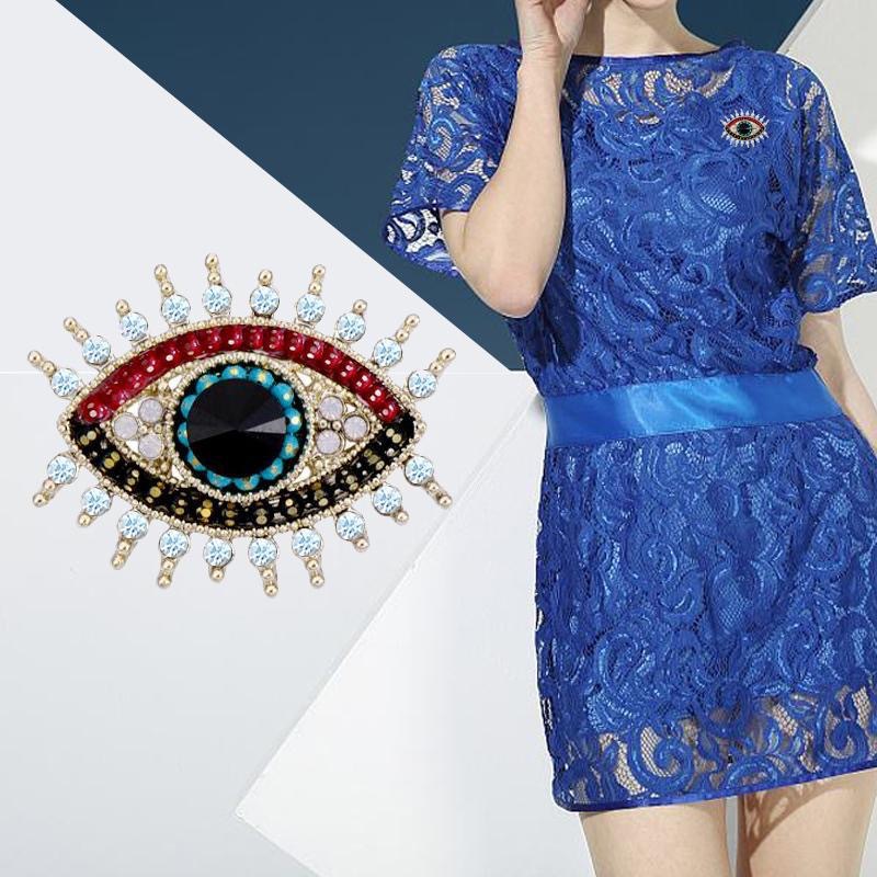 New Evil Eye Badges Cosplay An - مراجعة Vintage Collectible Pins وسعره