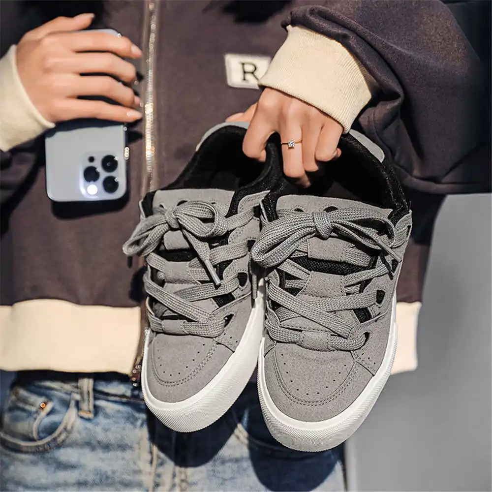 With Lacing Hiphop Women's Sch - مراجعة Vintage Collection Playset وسعره
