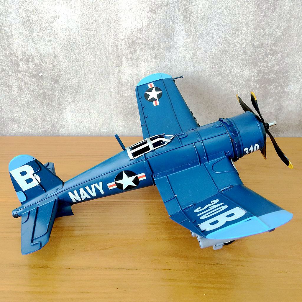Vintage Ironwork Tin Airplane  - مراجعة Vintage Collectible Tins وسعره