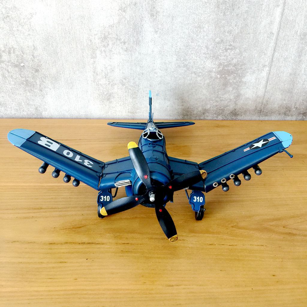 Vintage Ironwork Tin Airplane  - مراجعة Vintage Collectible Tins وسعره