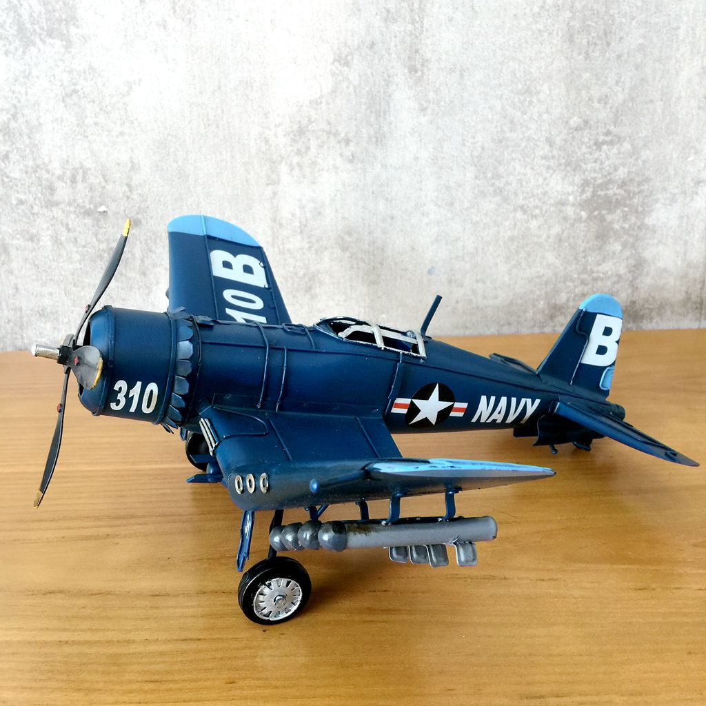 Vintage Ironwork Tin Airplane  - مراجعة Vintage Collectible Tins وسعره